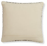 Nealington Pillow (4/CS)