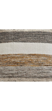 Josalind Pouf