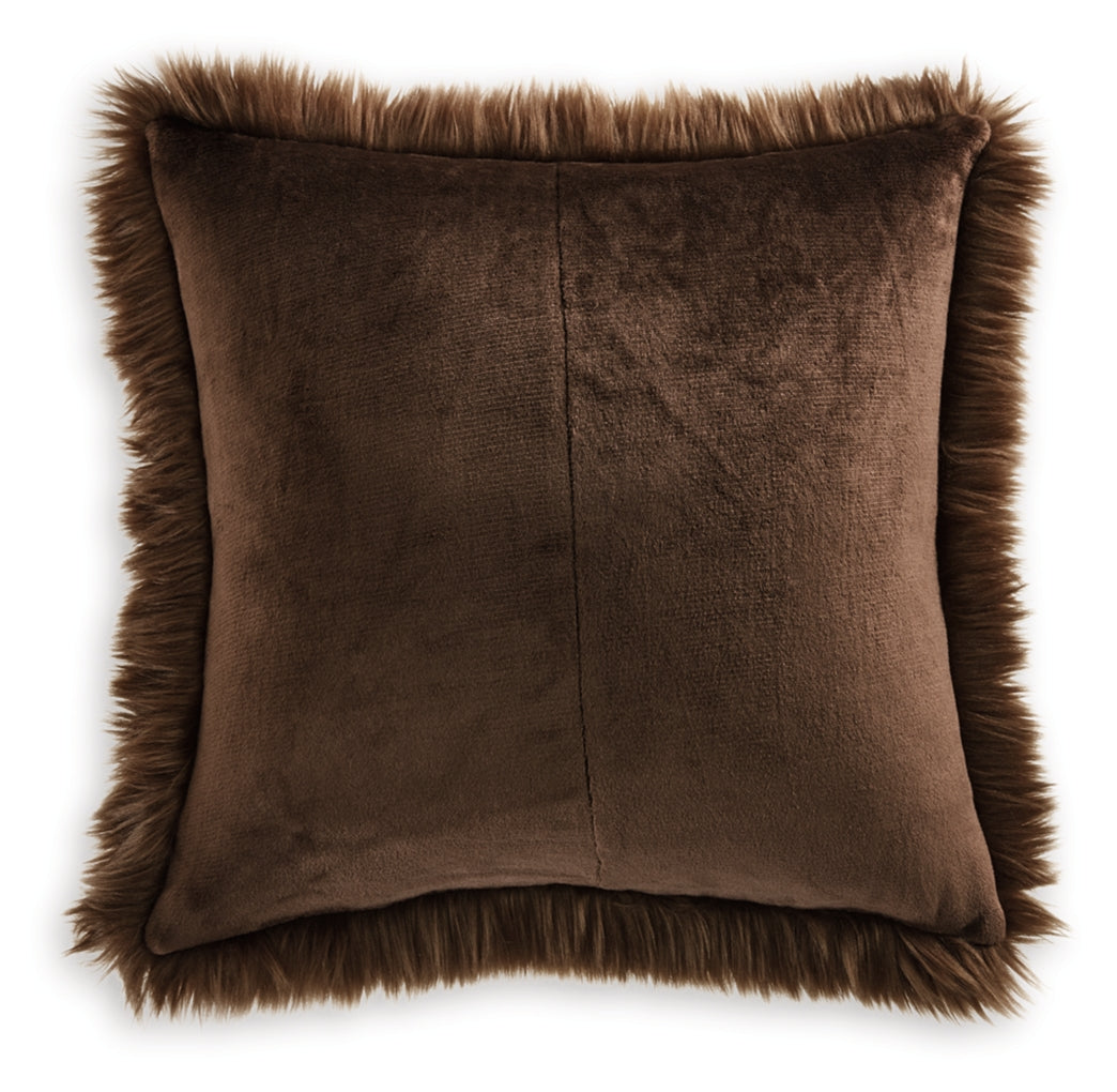 Bellethrone Pillow (4/CS)