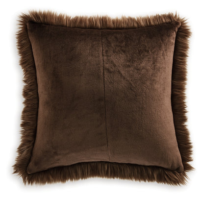 Bellethrone Pillow (4/CS)