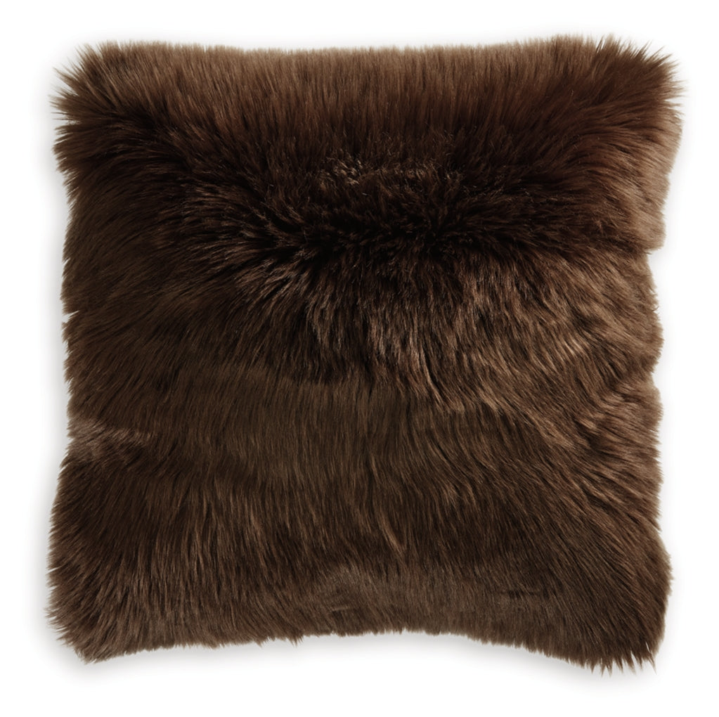 Bellethrone Pillow (4/CS)