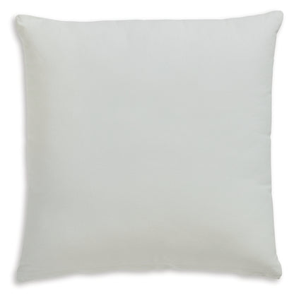 Gyldan Pillow