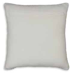 Nashlin Pillow (4/CS)