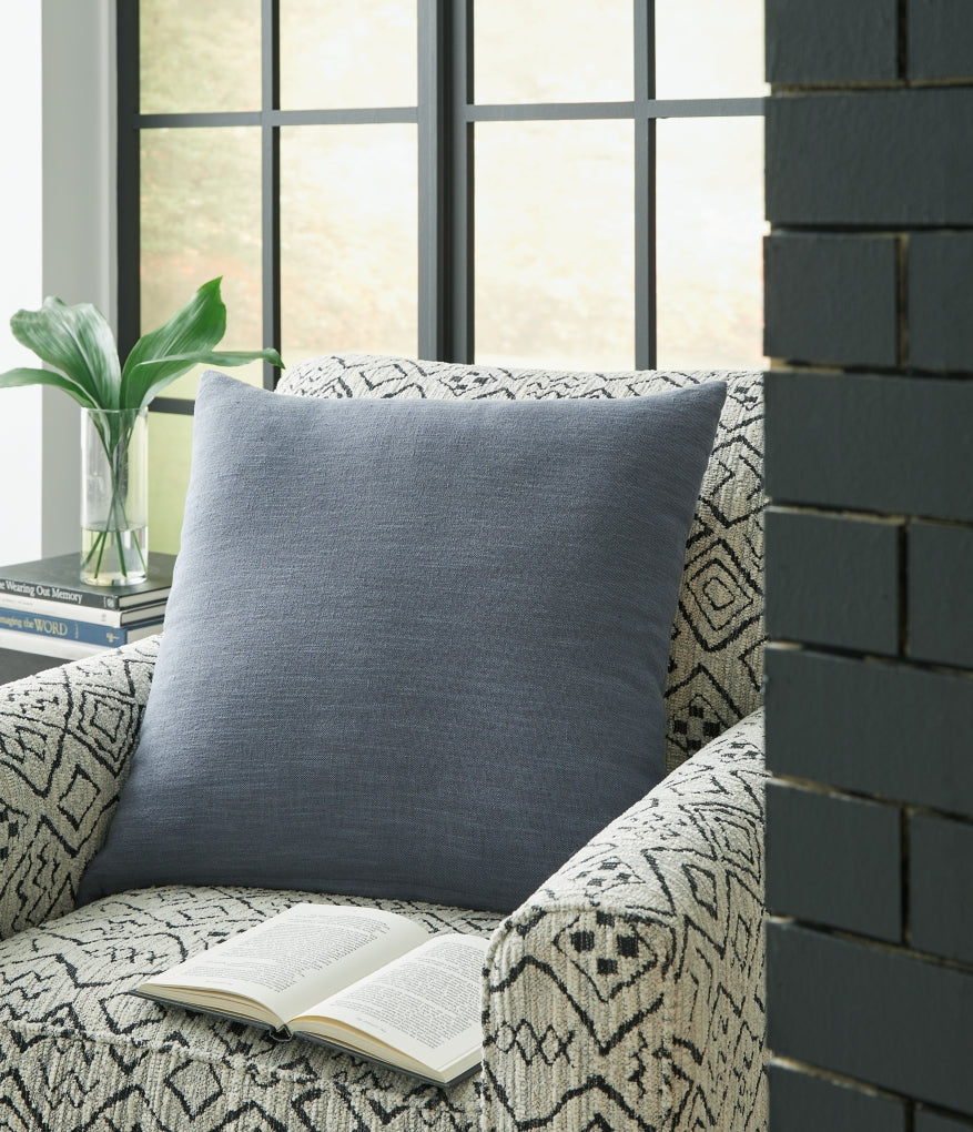Thaneville Pillow (4/CS)