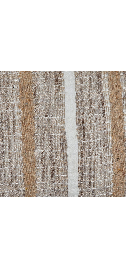 Benish Pillow