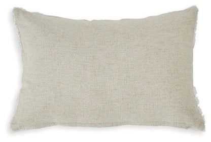 Farissen Pillow (4/CS)