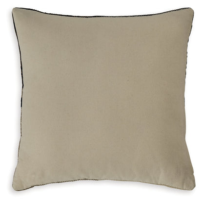 Adrielton Pillow (4/CS)