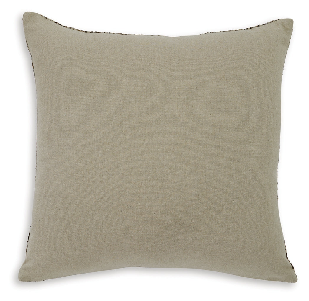 Jayner Pillow (4/CS)