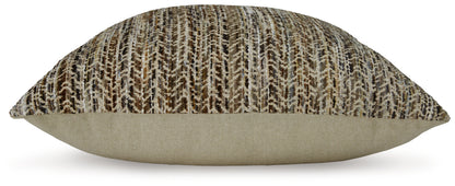 Jayner Pillow (4/CS)