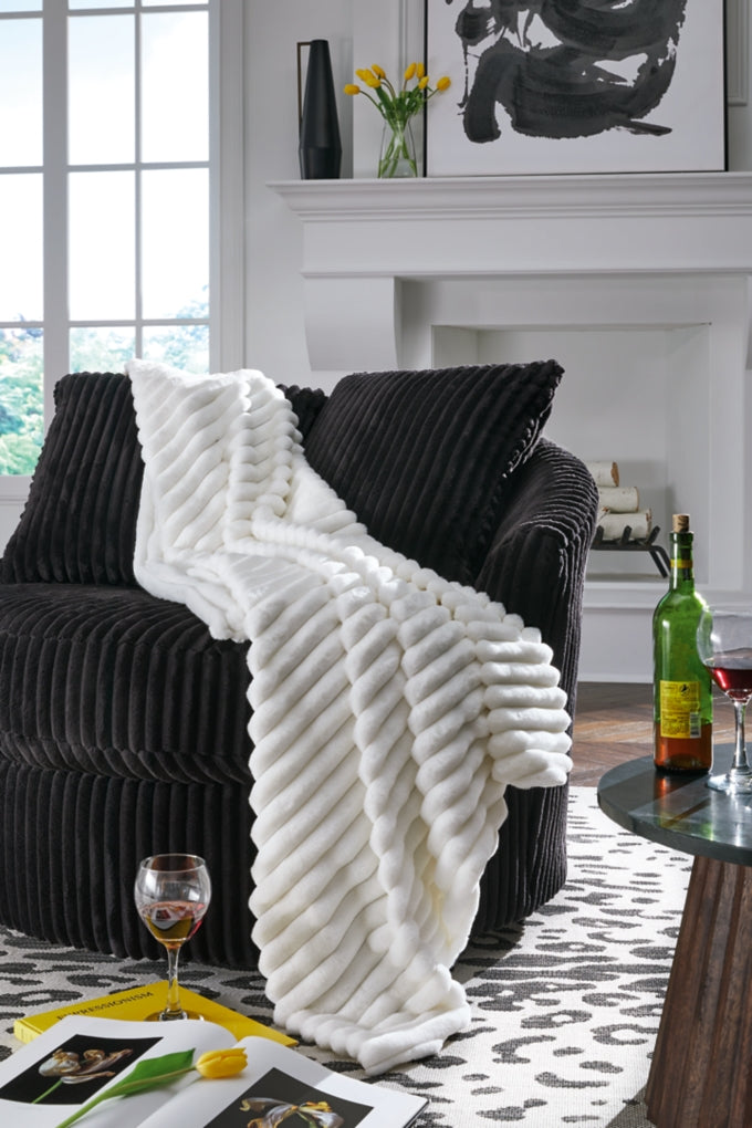 Alsonwell Throw (1PC)