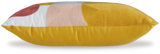 Varness Pillow (4/CS)