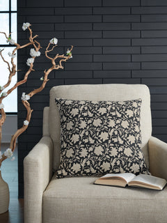 Alanderson Pillow (4/CS)