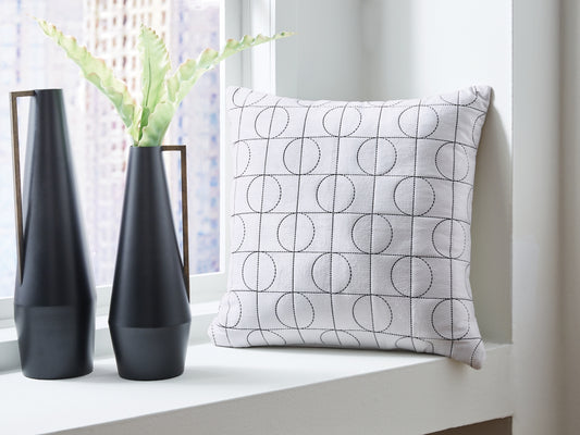 Kydner Pillow (4/CS)