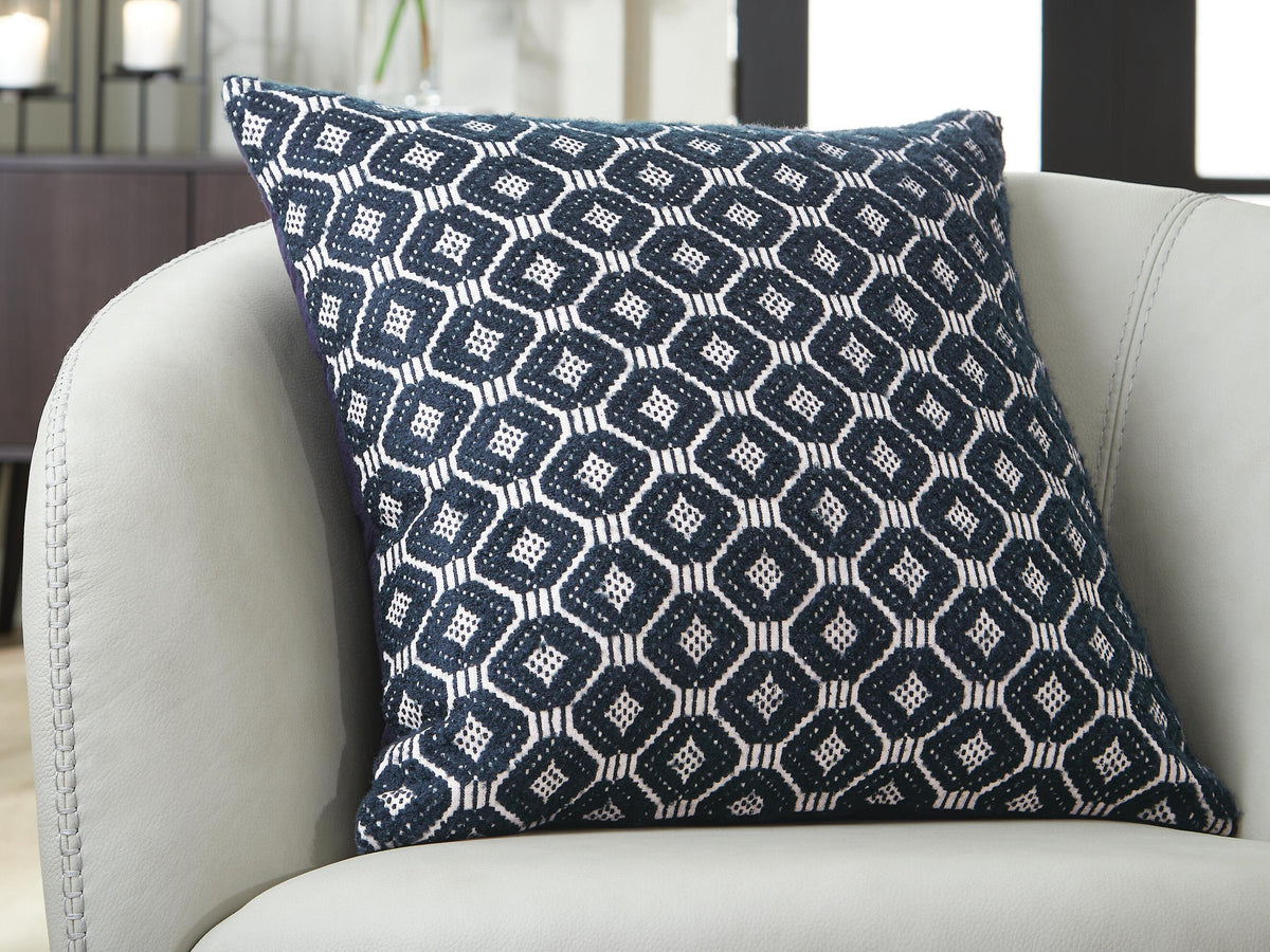 Abra Pillow (4/CS)