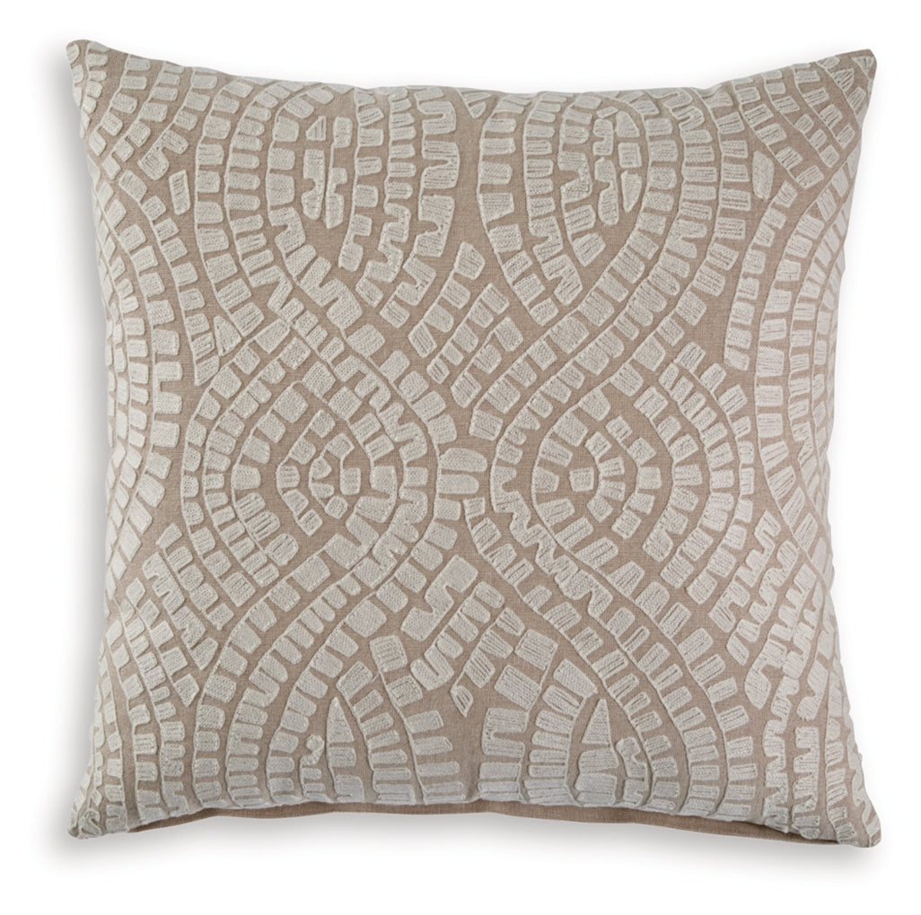Cortlen Pillow (4/CS)