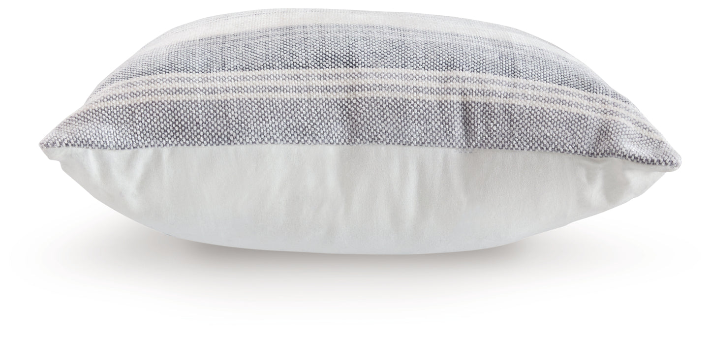 Adikus Pillow (4/CS)
