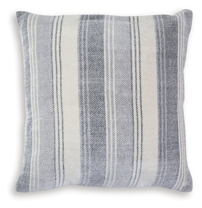 Adikus Pillow (4/CS)