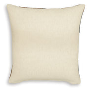 Hallam Pillow (4/CS)