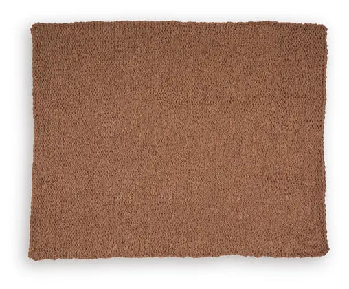 Chaddon Throw (3/CS)