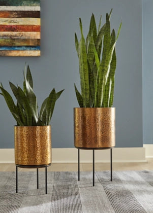Donisha Planter Set