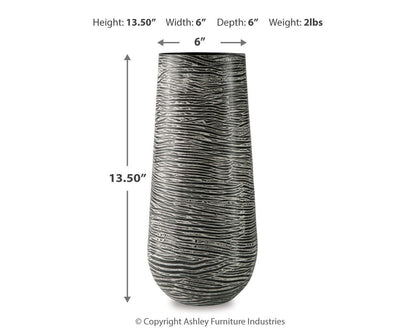 Fynn Vase