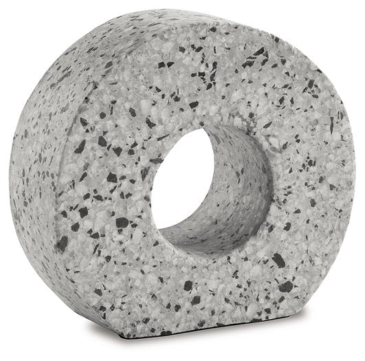 Setehen Cement Sculpture