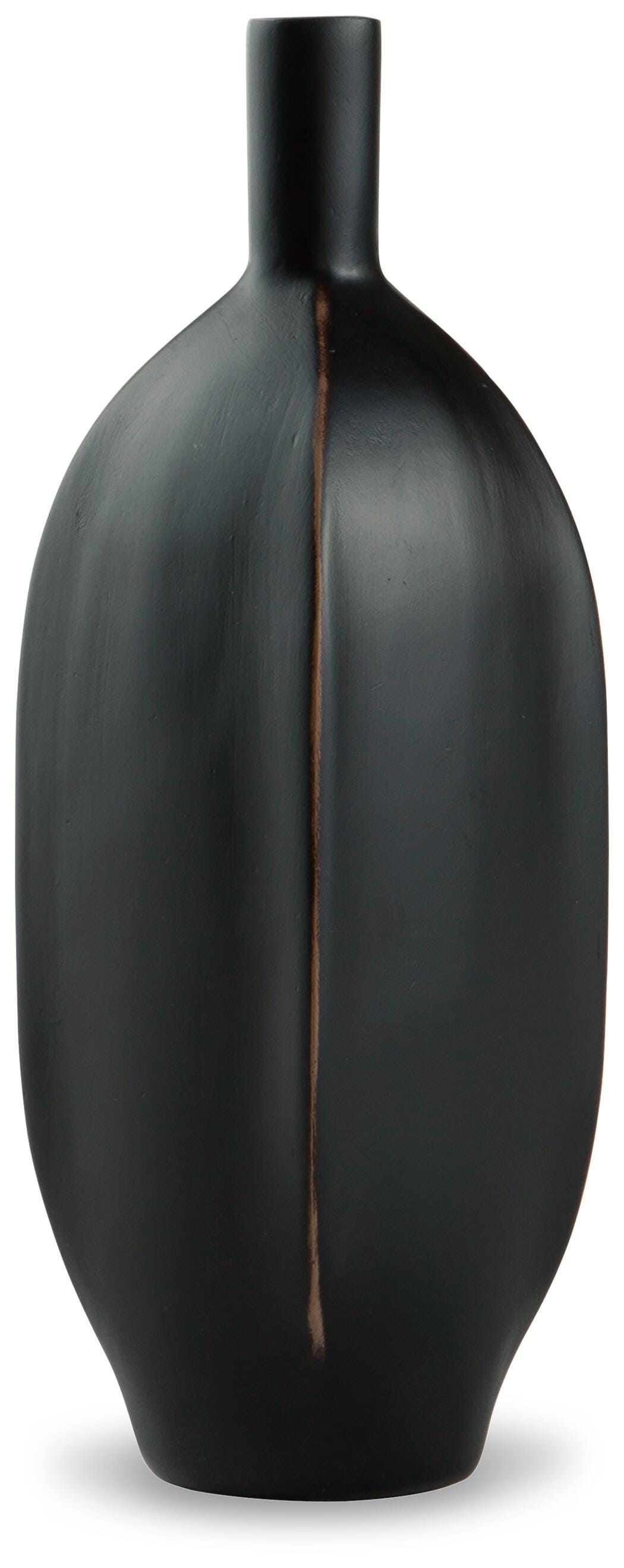 Rhaveney Vase (3/CS)