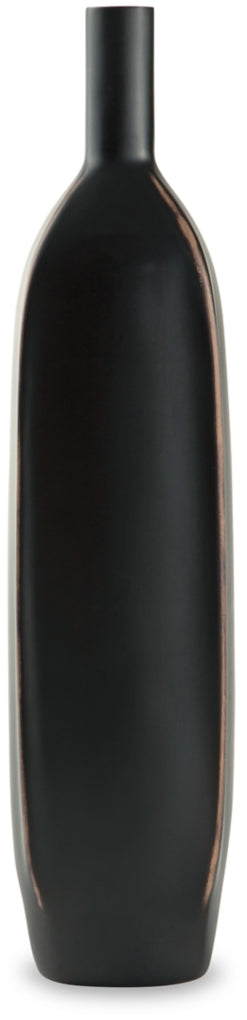 Rhaveney Vase (3/CS)
