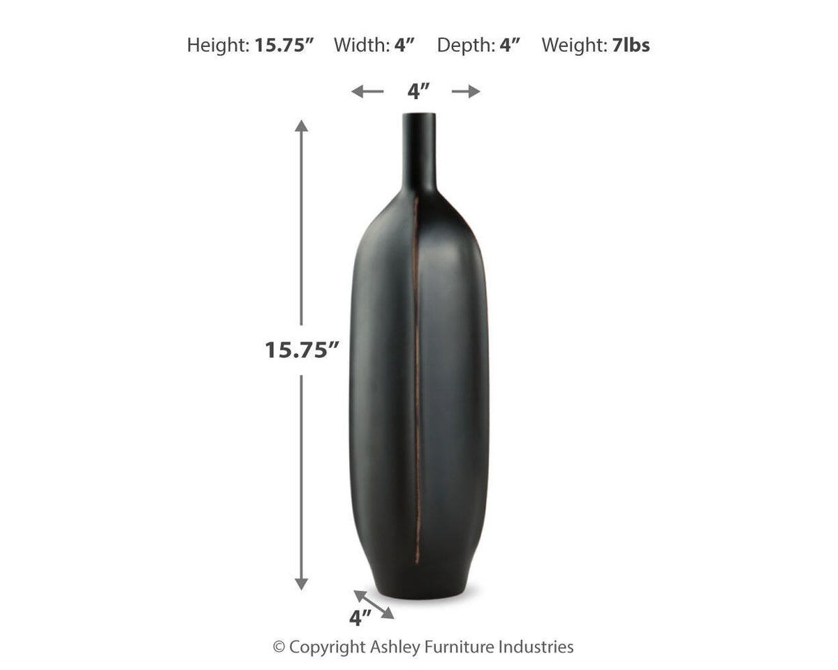 Rhaveney Vase (3/CS)