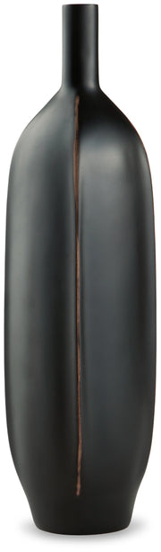 Rhaveney Vase (3/CS)