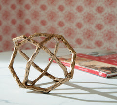 Laddington Sculpture (2/CS)