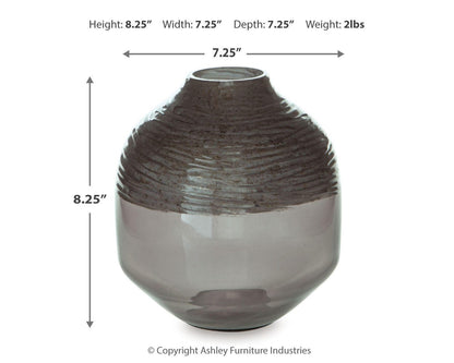 Harpwick Vase