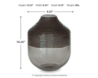 Harpwick Vase