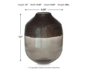 Harpwick Vase