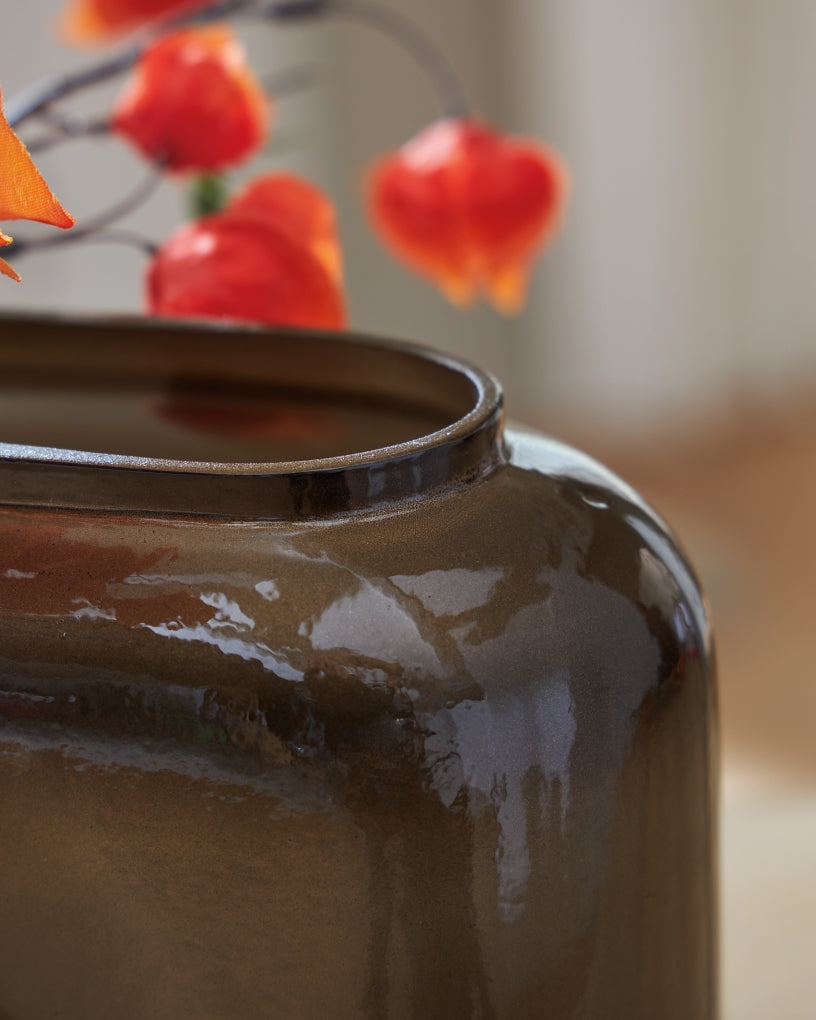 Sumner Vase