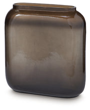 Sumner Vase