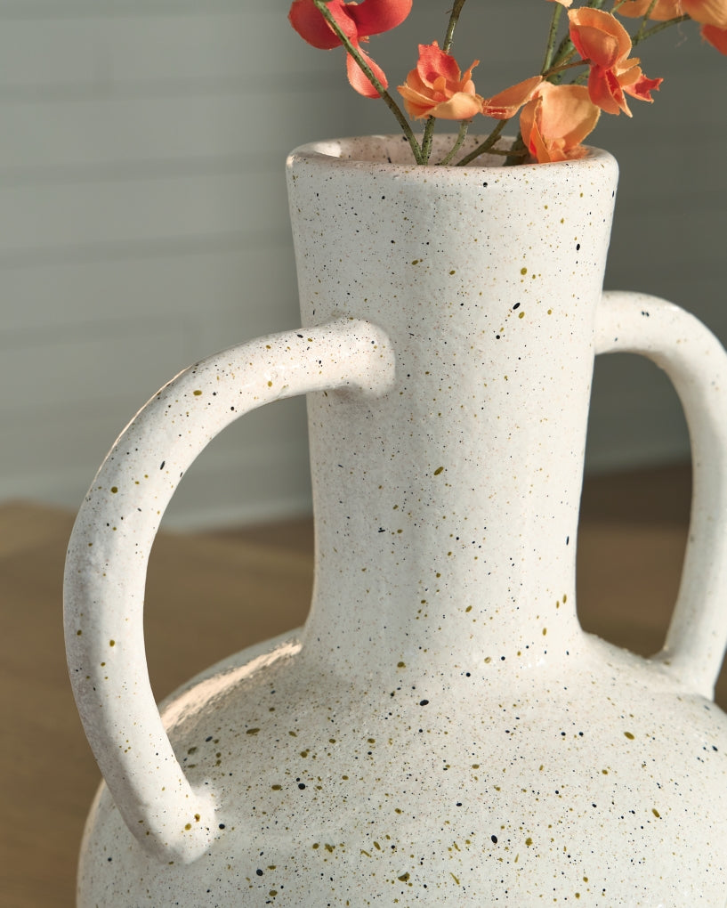 Dallinworth Vase