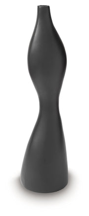 Judsen Vase