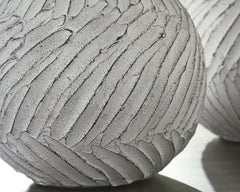 Shelvie Vase