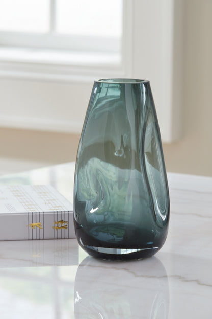 Beamund Vase (2/CS)