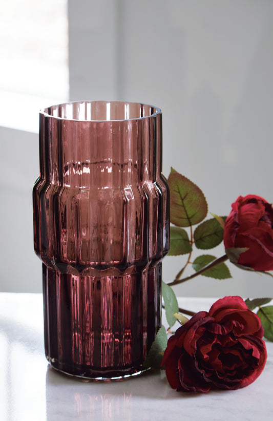 Dorlow Vase (2/CS)