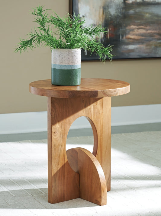 Hollbourne Accent Table