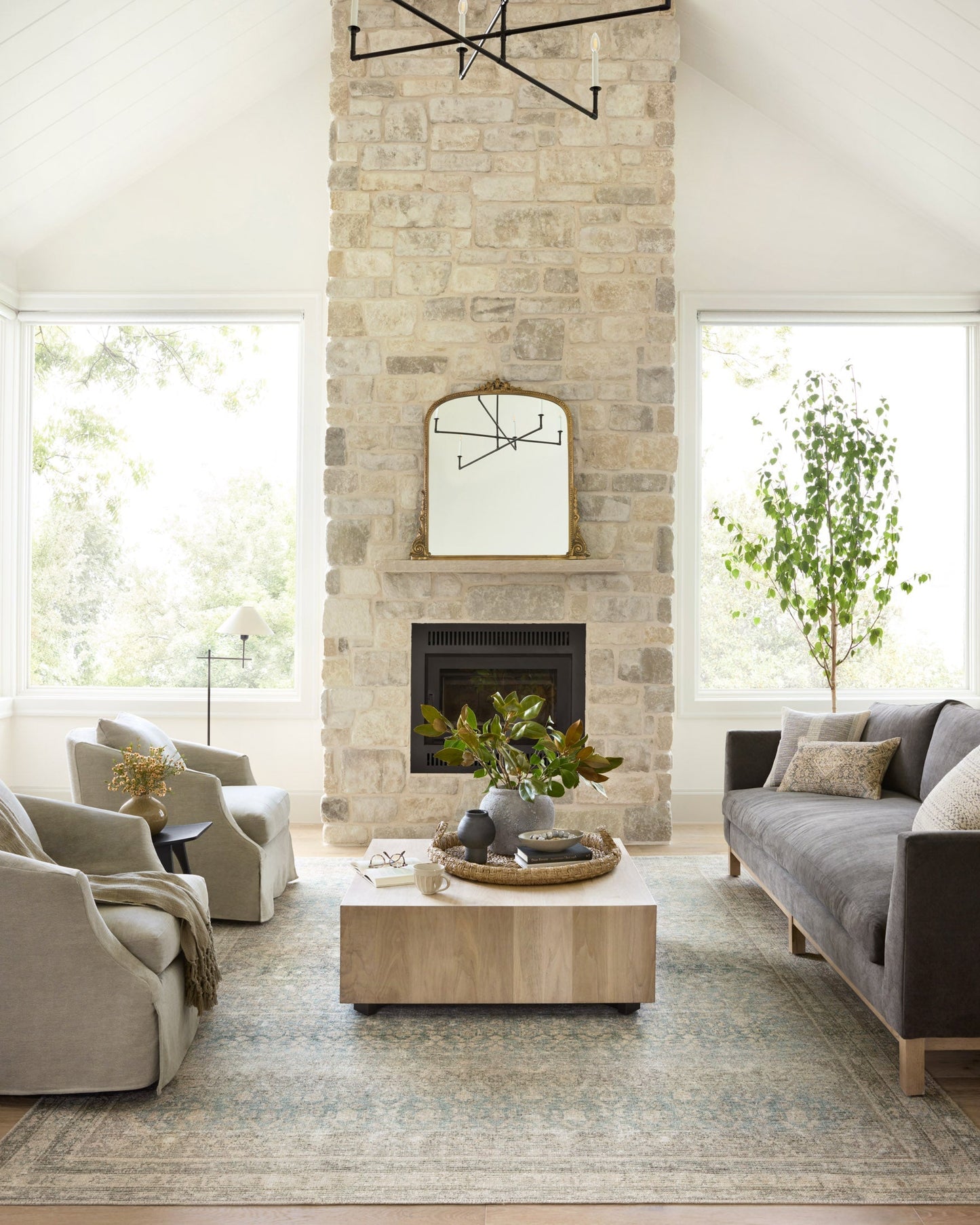 Angela Rose x Loloi Aubrey AUB-03 Jade / Natural