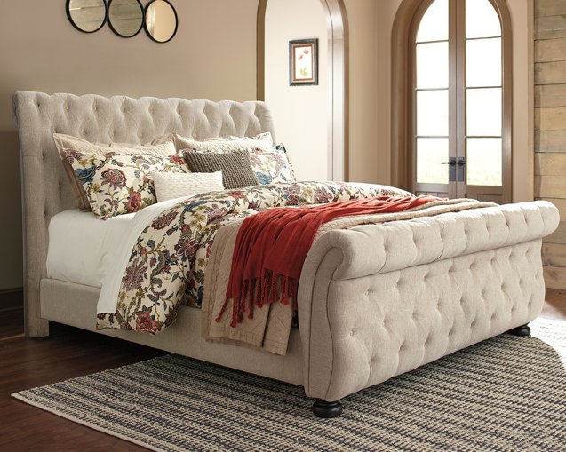 Willenburg Upholstered California King Sleigh Bed
