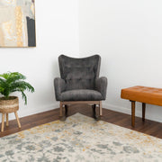 Mecedora de madera maciza Alistair