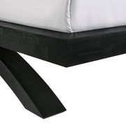 Allan Queen 4PC Bedroom Set with 2 Nightstands & Chest in Black
