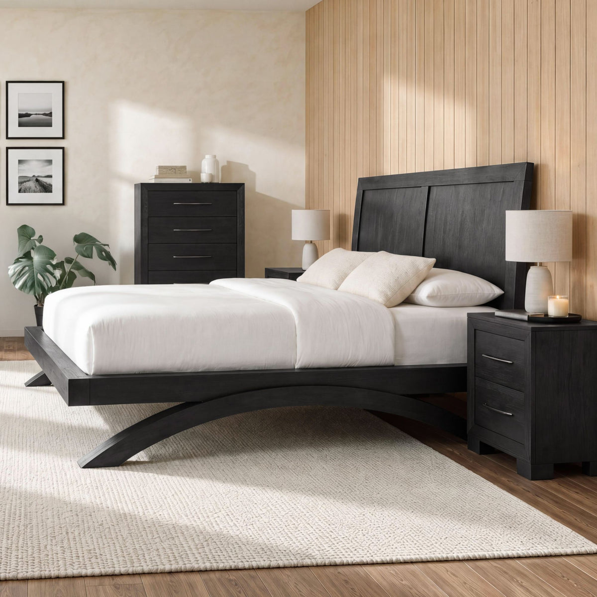 Allan Queen 4PC Bedroom Set with 2 Nightstands & Chest in Black