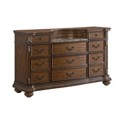 Cadenza Dresser