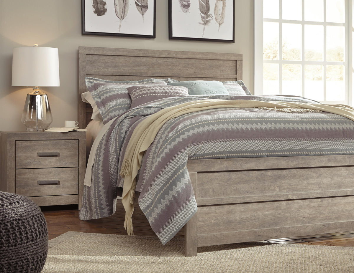 Culverbach King Panel Bed