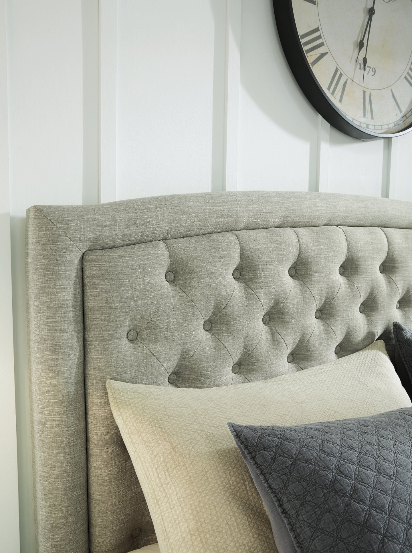 Cama tapizada Jerary